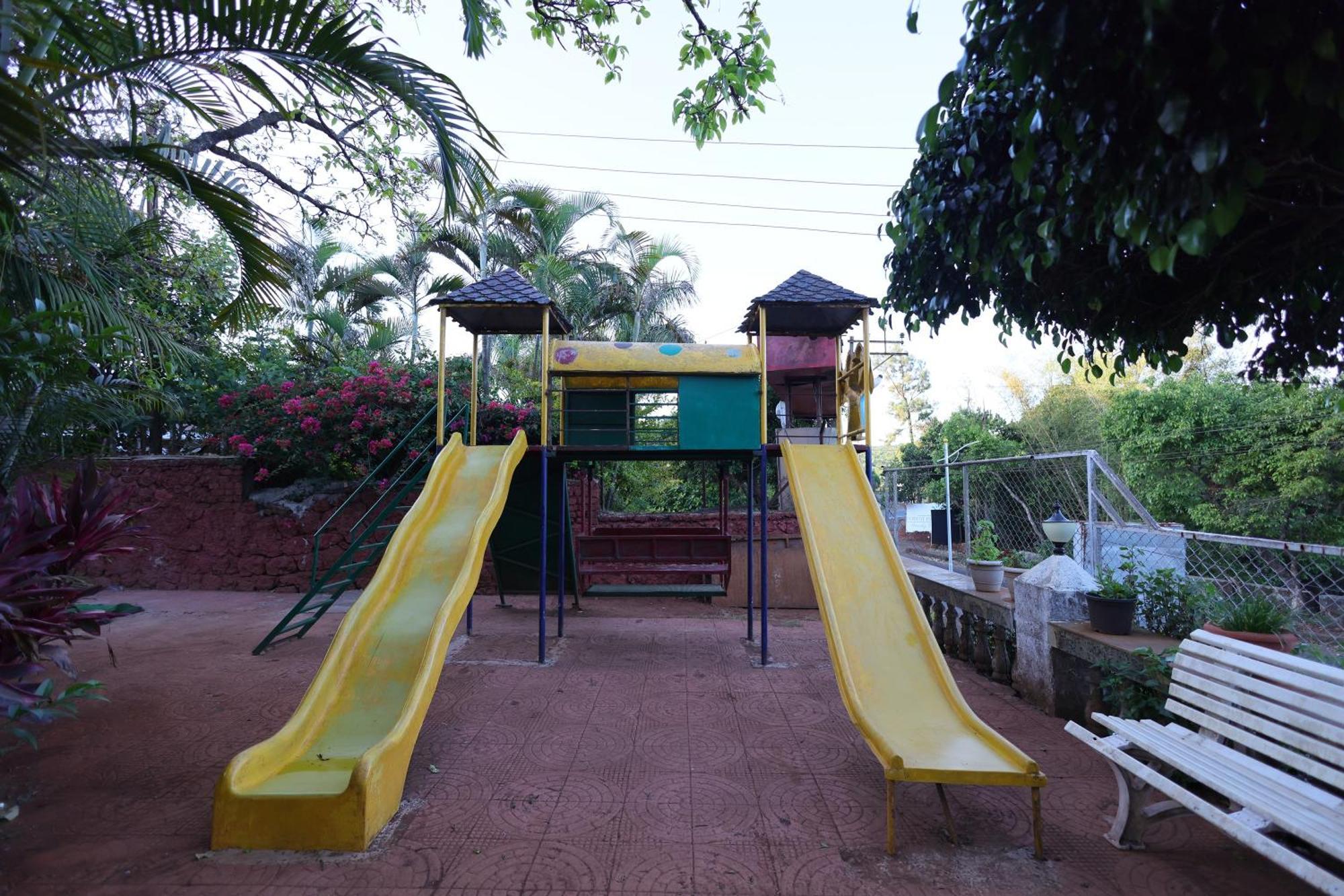 Hotel King Garden Mahābaleshwar Exterior foto